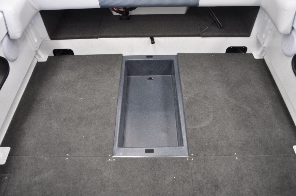 519-sea-master-se-17