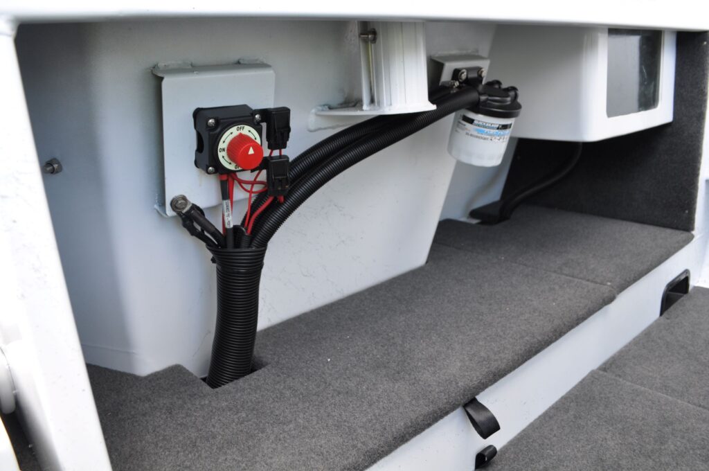 539-crossfire-rear-console-12