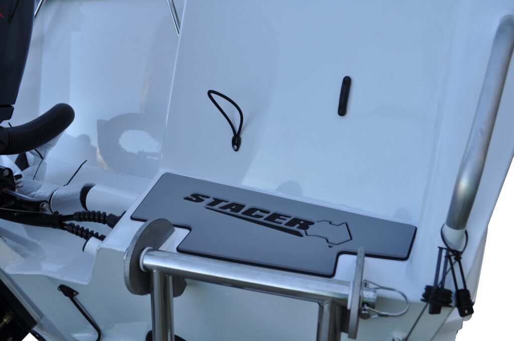 539-crossfire-rear-console-se-10