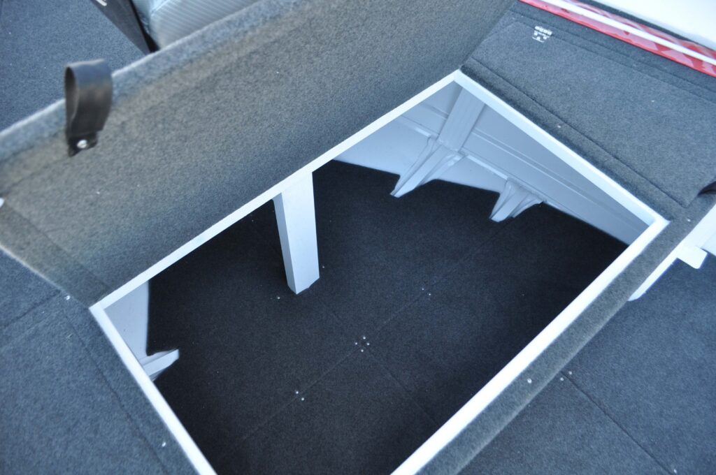 539-crossfire-rear-console-se-14