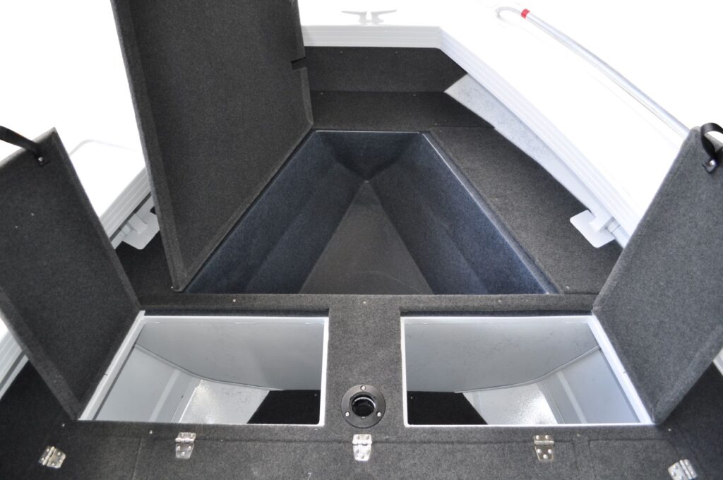 589-crossfire-rear-console-9