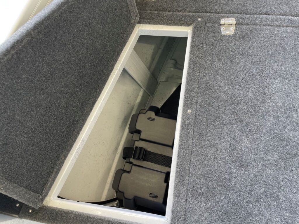 589-crossfire-rear-console-se-9